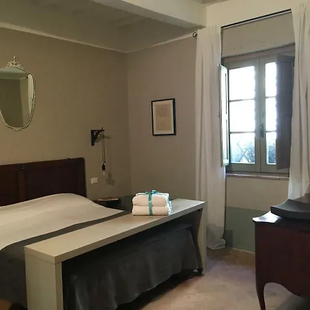 Toscanini Bed and breakfast 3*
